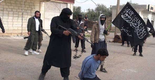 Terroristerna avrättar tio civila i Aleppo som försökte fly från den östra delen