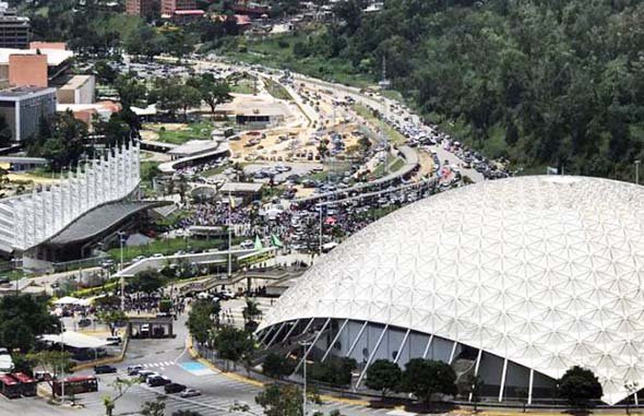 Venezuela y la histeria mediática después que todos los cálculos desplomaron