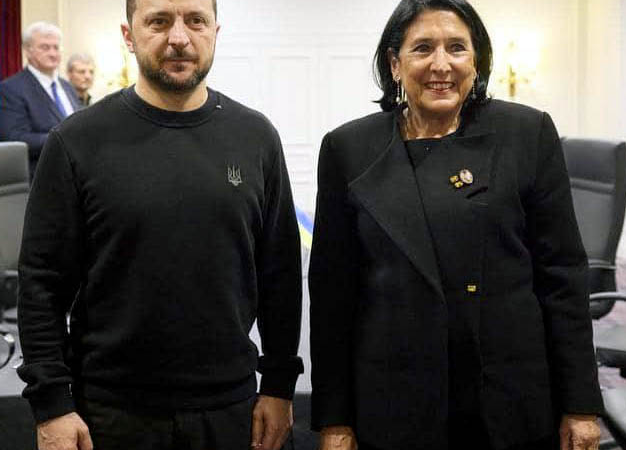 Georgien: Den franskfödda presidenten som kommer att bli utburen från presidentpalatset den 29 december