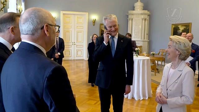 Lettlands president som är Huvudkrymparligans kandidat denna vecka är ”Illamående”