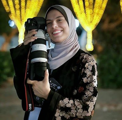 Nytt avsiktligt israeliskt journalistmord i Gaza som inkluderar tio i hennes familj!